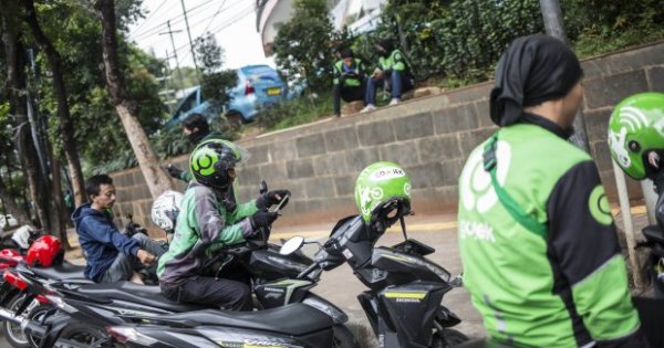 Perbandingan Tarif Taksi Dan Ojek Online Gojek Grab Maxim InDrive