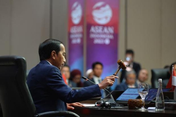 Jokowi ASEAN Summit