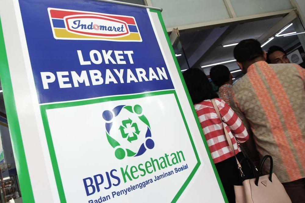 Suasana Sistem pembayaran iuran BPJS Kesehatan disebut dengan Payment Point Online Bank (PPOB) di Jakarta, Jumat, (02/10).