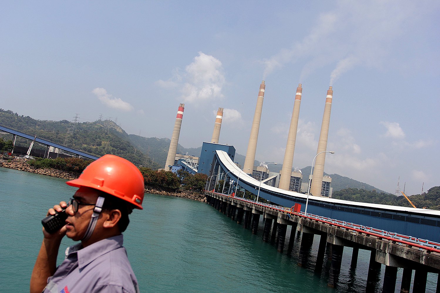 PLTU Suralaya memasok listrik ke Provinsi Banten, sekitar 25 persen dari keseluruhan listrik yang masuk sistem interkoneksi Jawa-Madura-Bali.