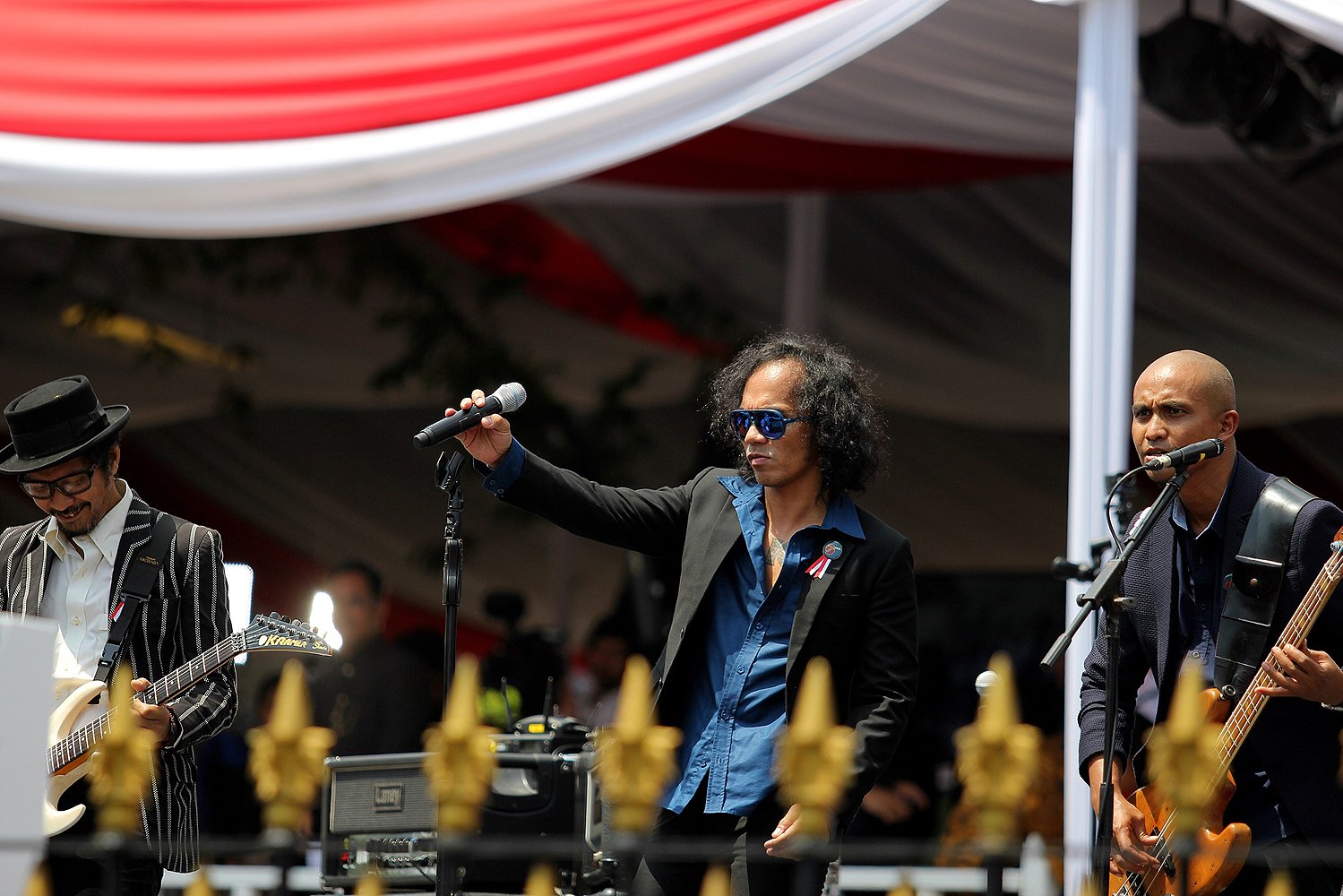 Penampilan grup musik Slank dalam Upacara 17 Agustus 2016 di Istana Merdeka, Jakarta, Rabu, (17/08).