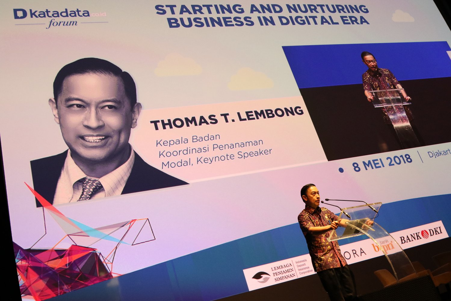 Kepala BKPM, Thomas Lembong pada acara Katadata Forum dan peluncuran logo baru Katadata di Jakarta, Selasa, (08/05).