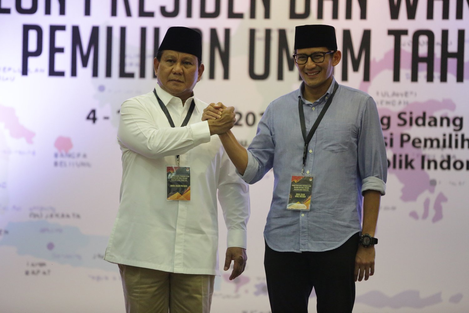 Prabowo Subianto dan Sandiaga Uno (kanan), saat pendaftaran Capres, Jakarta, Jumat (10/08)