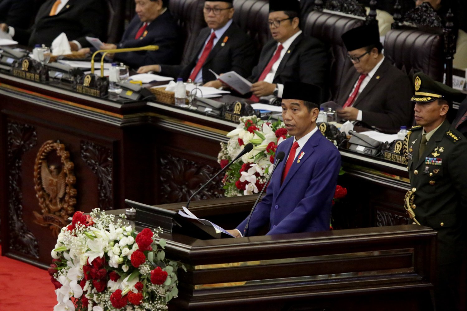 Presiden Jokowi menyampaikan pidato pada Sidang Tahunan MPR-RI Tahun 2018, di Gedung Nusantara, Jakarta, Kamis (16/8) 