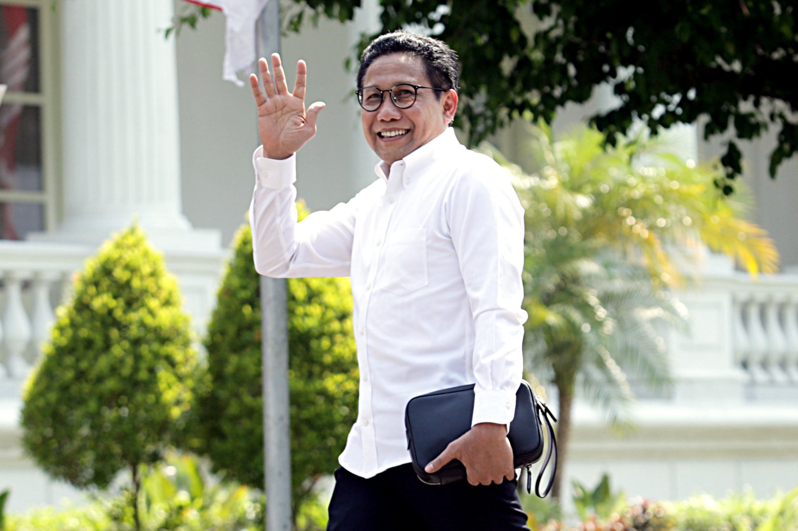 Menteri Desa dan PDTT Abdul Halim Iskandar. Mantan Ketua DPRD Jawa Timur ini datang di Istana Kepresidenan, Jakarta (22/10/2019).