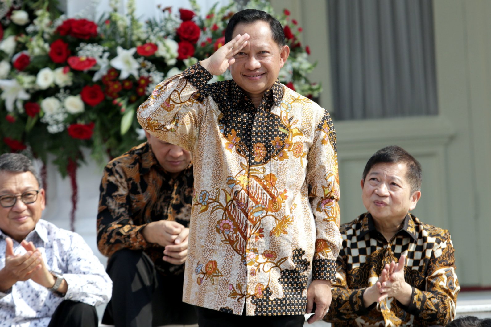 Menteri Dalam Negeri Tito Karnavian. Hari ini Presiden Joko Widodo mengumumkan para menteri dan pejabat setingkat menteri periode 2019-2024.