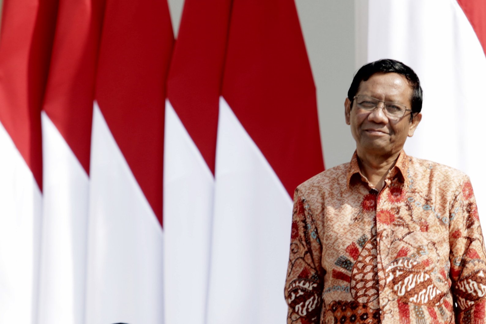 Menteri Koordinator Politik, Hukum, dan Keamanan (Polhukam) Mahfud MD. Hari ini, Rabu (23/10/2019), Presiden Joko Widodo mengumumkan para menteri dan pejabat setingkat menteri periode 2019-2024.