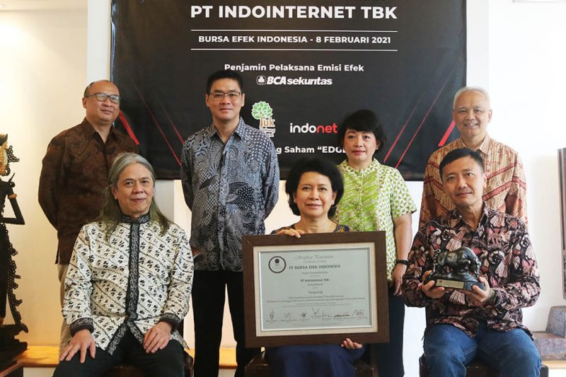 PT Indointernet (EDGE) atau Indonet dan Toto Sugiri