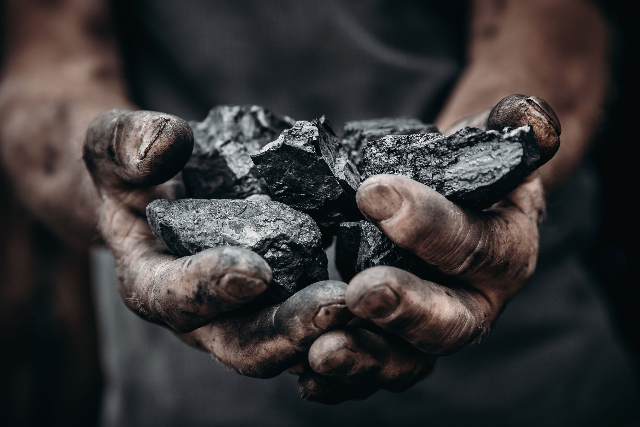 Ilustrasi pertambangan mineral dan batubara. Pemerintah mendorong hilirisasi nikel untuk mewujudkan investasi berkualitas.