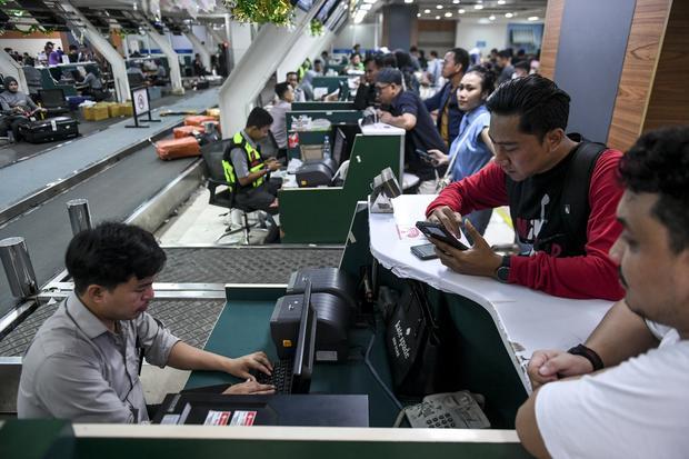 Penutupan Bandara Sam Ratulangi diperpanjang