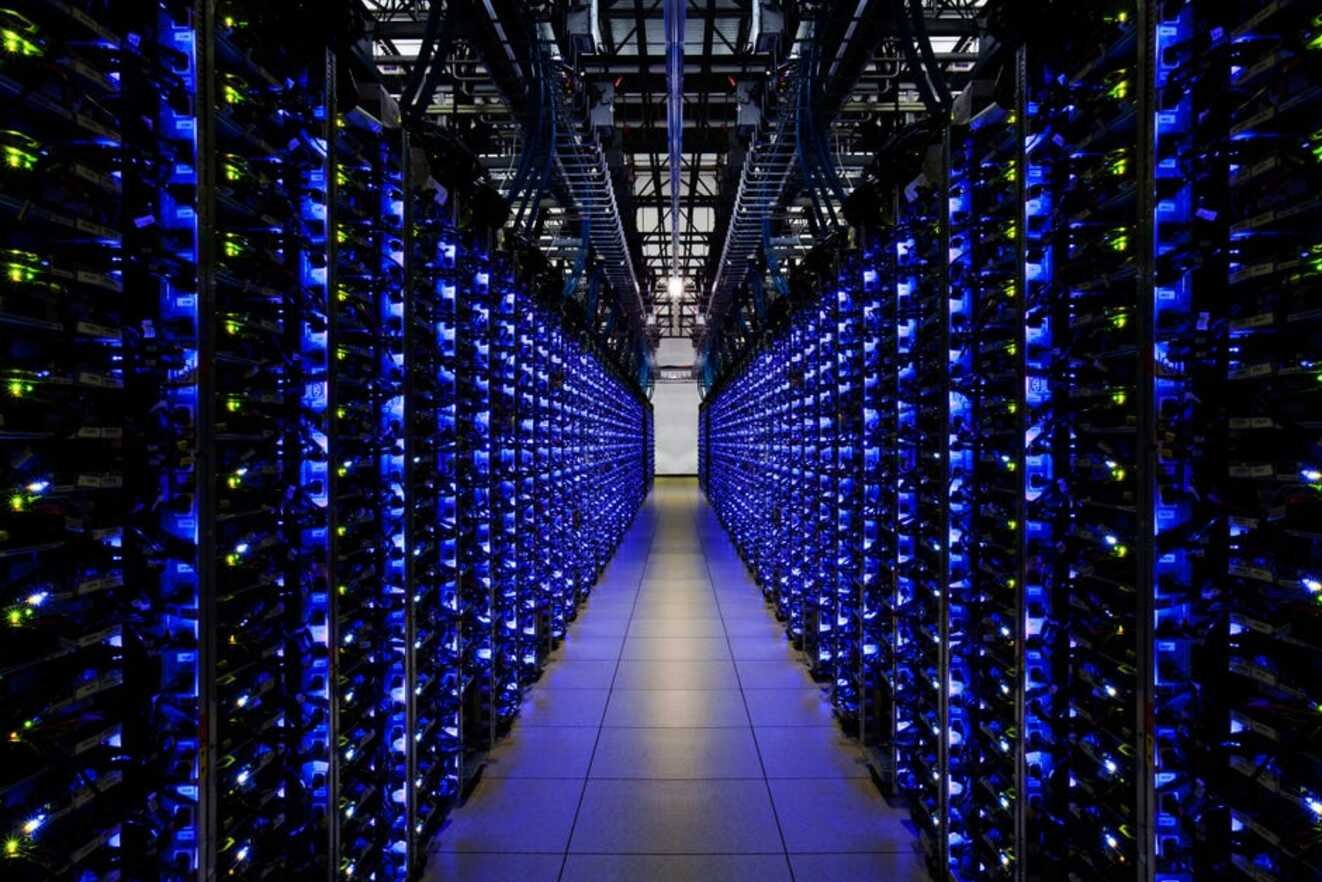 Ilustrasi data center