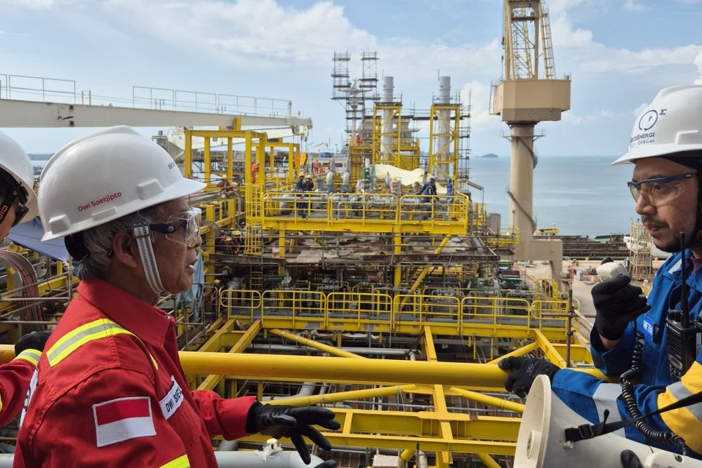 Kepala SKK Migas Dwi Soetjipto meninjau proyek FPSO Marlin Natuna