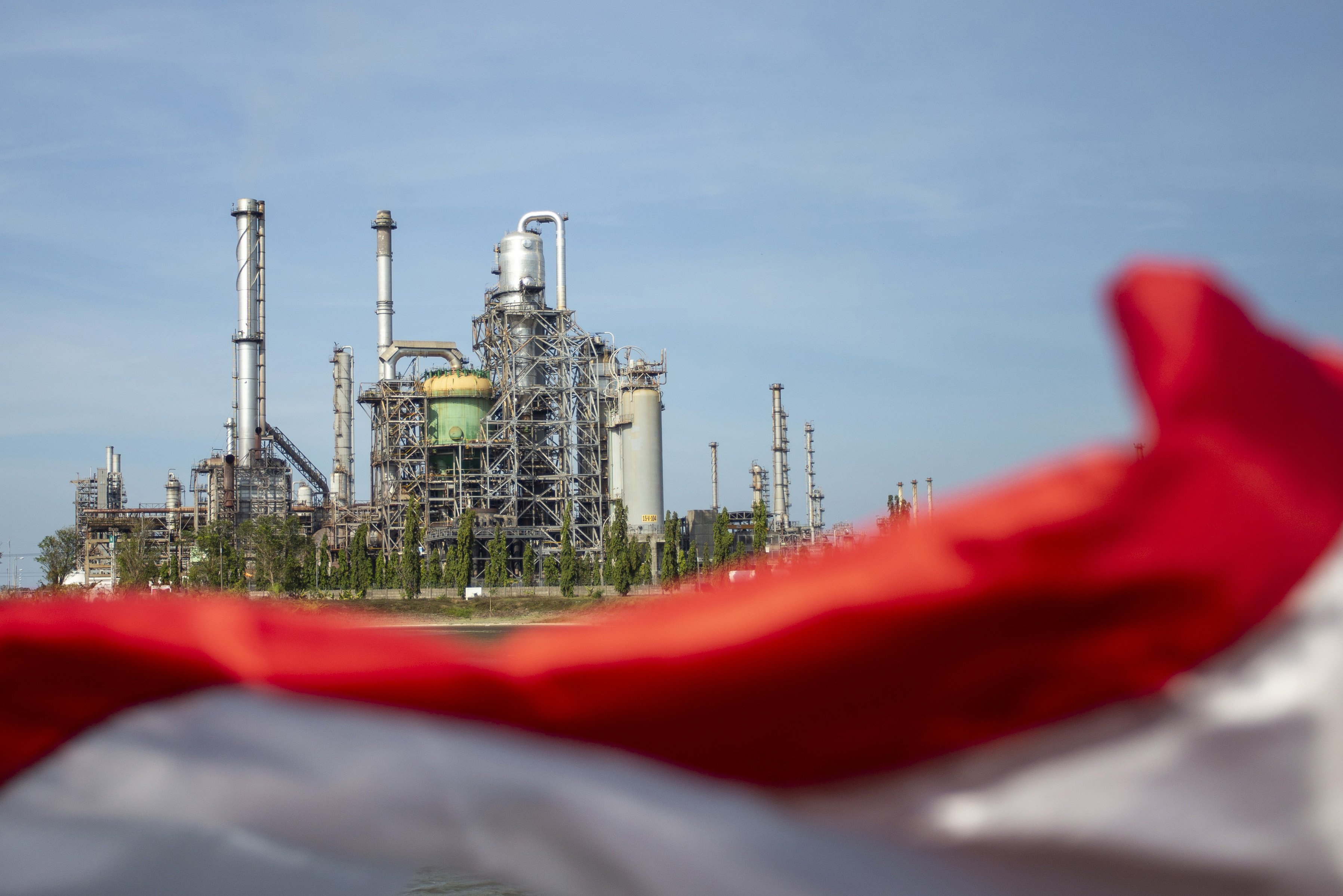 Suasana Kilang Pertamina Internasional (KPI) Unit Balongan di Indramayu, Jawa Barat.