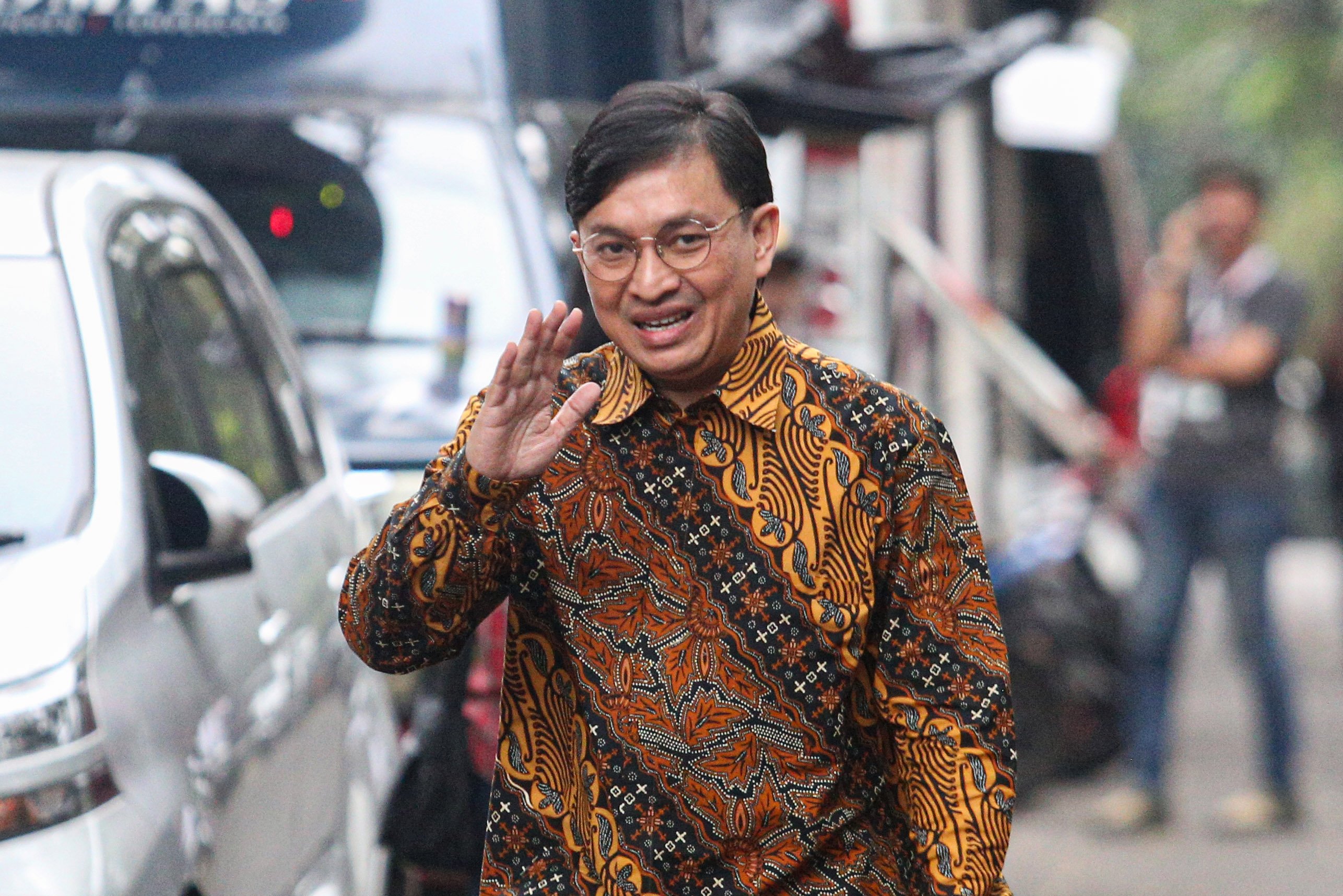 Musikus Yovie Widianto tiba di kediaman Presiden Terpilih Prabowo Subianto di Jalan Kertanegara, Jakarta Selatan, Selasa (15/10/2024). Presiden Terpilih Prabowo Subianto memanggil sejumlah tokoh yang diproyeksikan menjadi wakil menteri dalam kabinet pada pemerintahan 2024-2029 mendatang.