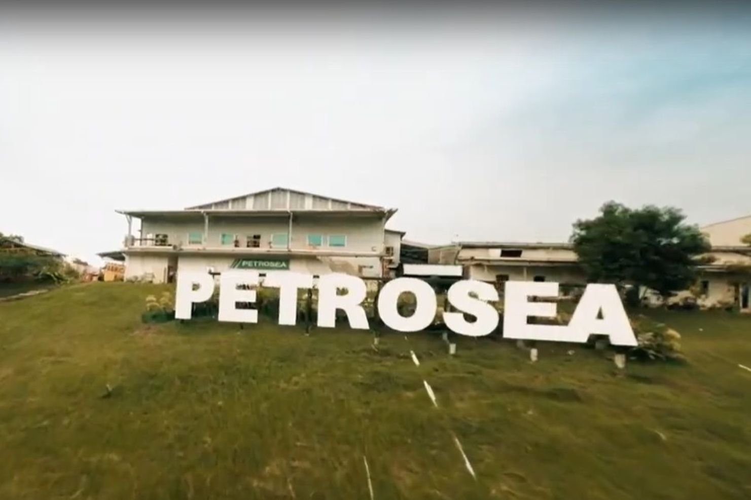 PT Petrosea Tbk (PTRO)