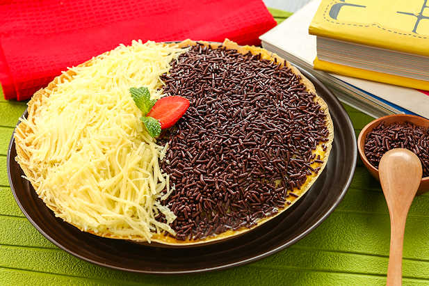 Rekomendasi Makanan yang Cocok Dimakan Sambil Nonton