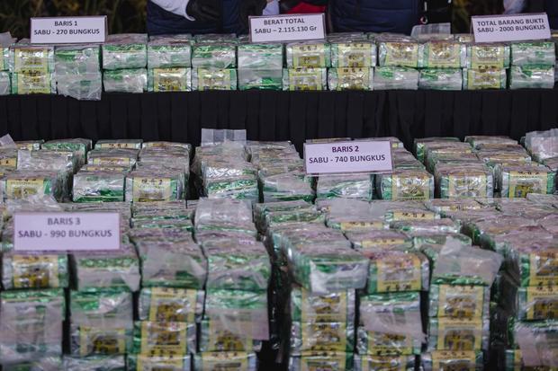 Ungkap kasus penyeludupan 2 ton sabu-sabu di Kepri