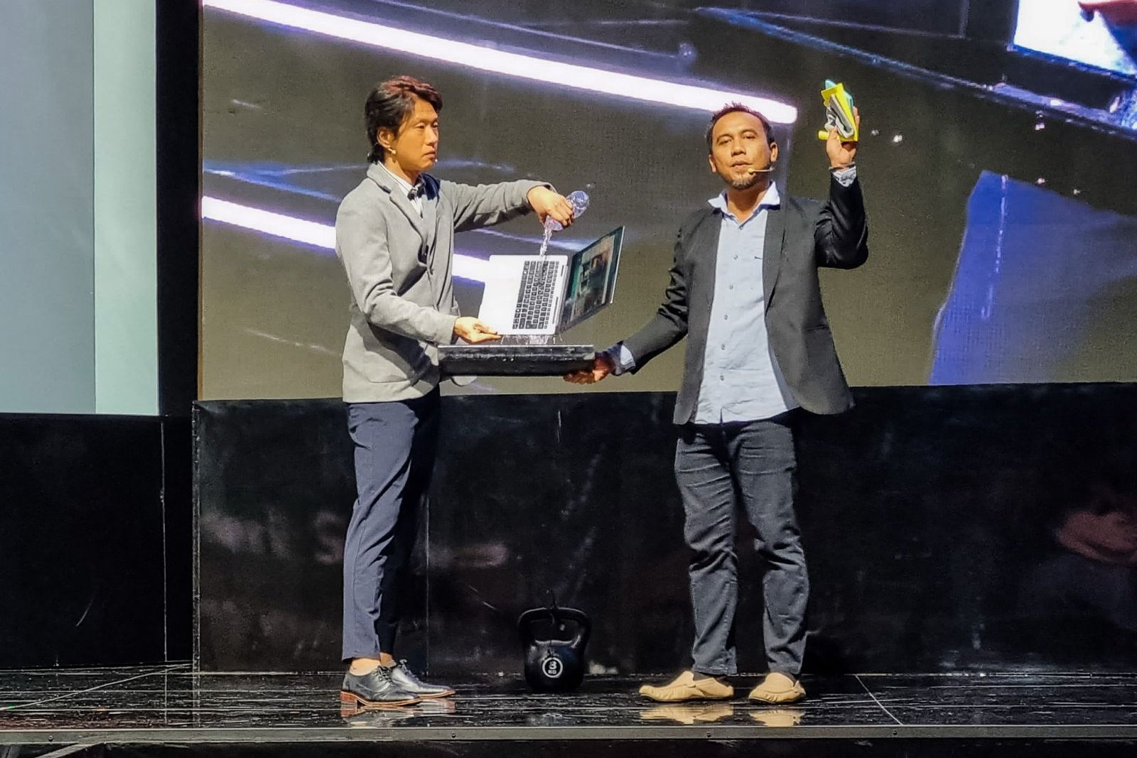 Laptop ASUS Expert P Series