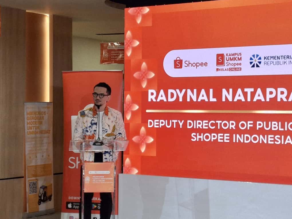 Deputy Director of Public Affairs Shopee Indonesia Radynal Nataprawira dalam acara Shopee, Selasa (18/11).