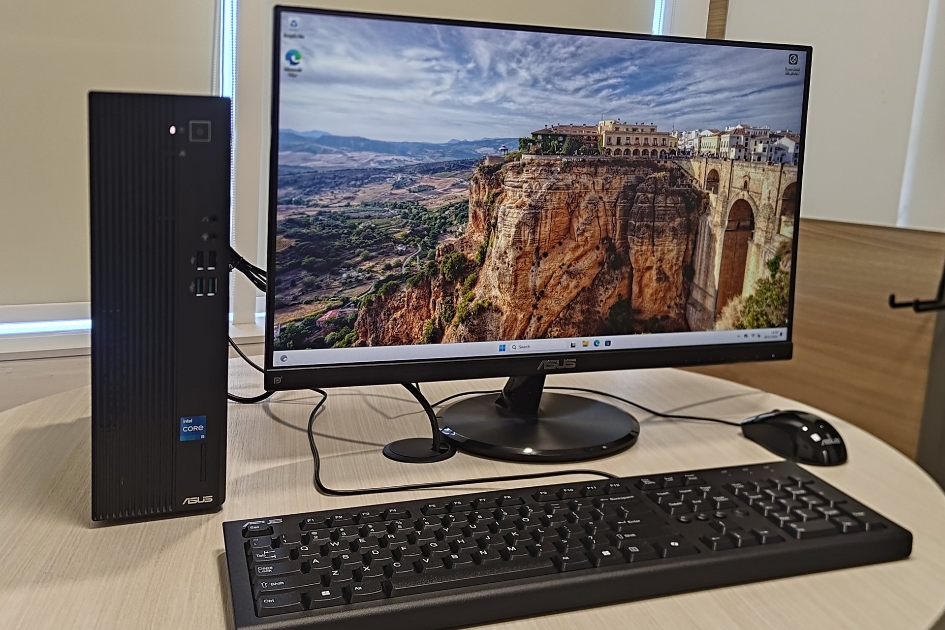 ASUS ExpertCenter D501SER