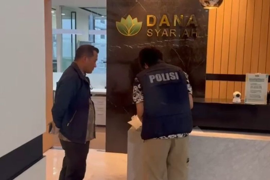Dittipideksus Bareskrim Polri menggeledah kantor PT Dana Syariah Indonesia di kawasan Jakarta Selatan pada Jumat (23/1/2026).