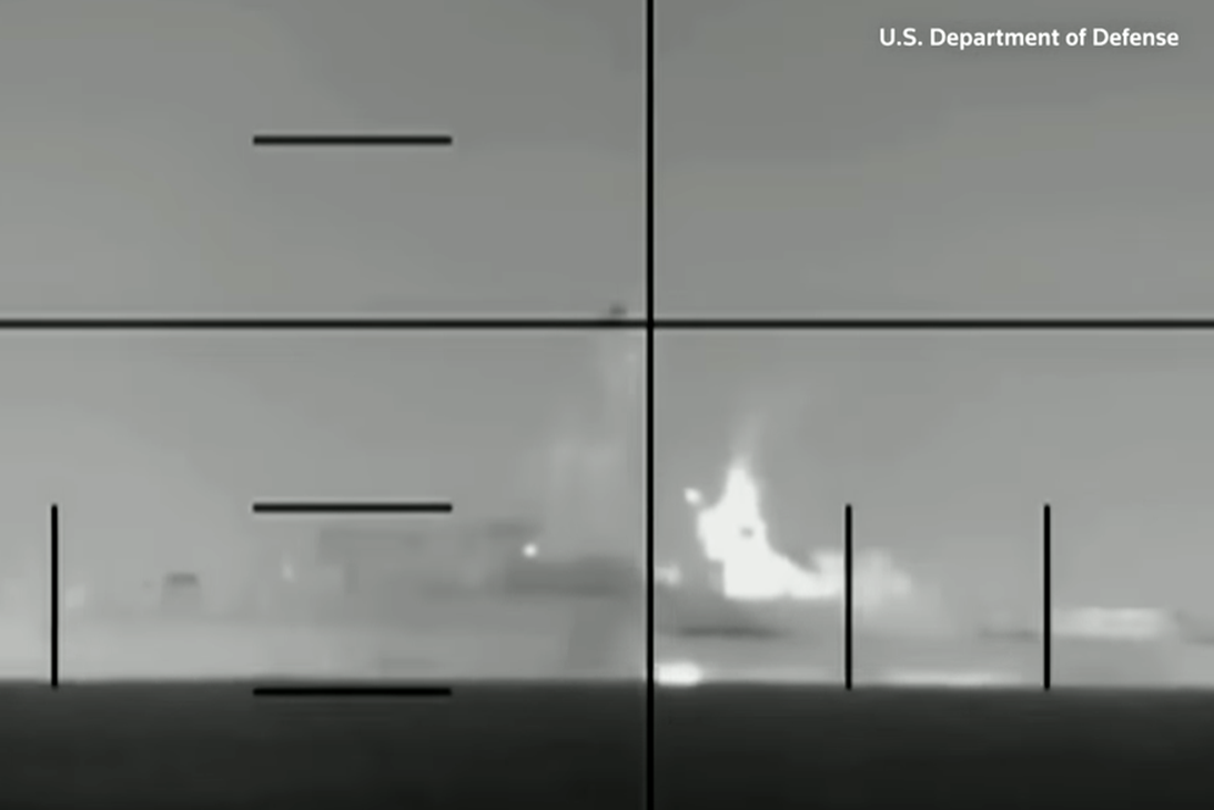 Kapal perang Iran IRIS Dena ditenggelamkan kapal selam Angkatan Laut AS. Foto: Reuters