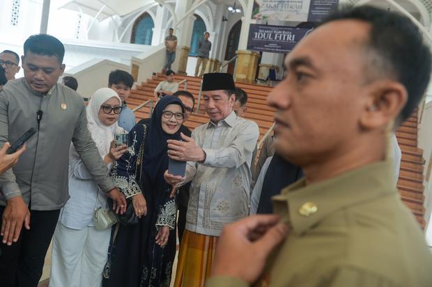 Jokowi shalat Idul Fitri di Masjid Jami Al-Bina Jakarta