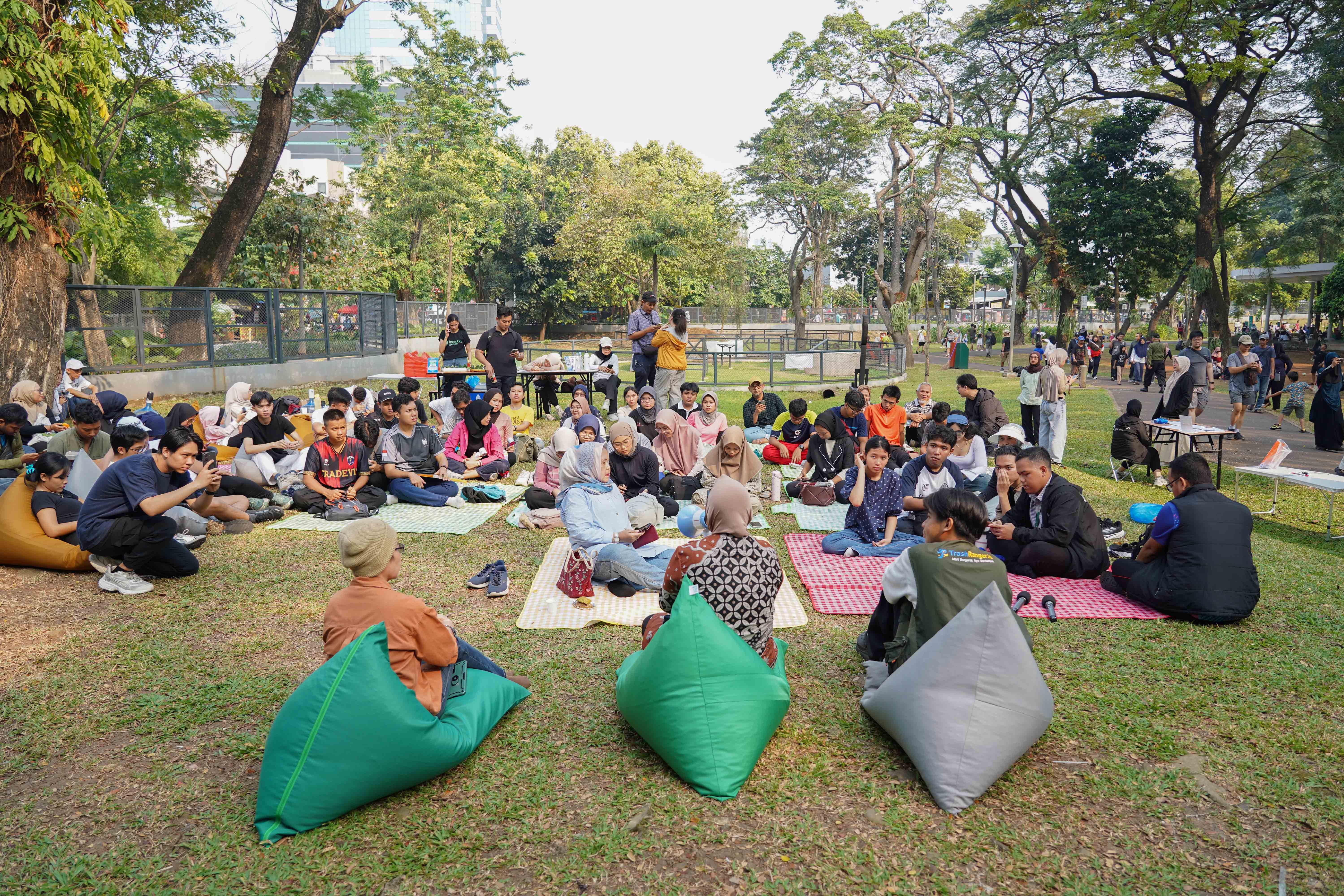 Suasana kegiatan Forum Udara Warga \