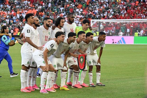Sejumlah pesepak bola Timnas Maroko berfoto sebelum menghadapi Timnas Belanda dalam pertandingan babak 32 besar Piala Dunia 2026 di Stadion Monterrey, Guadalupe, Meksiko, Senin (29/6/2026) waktu setempat.