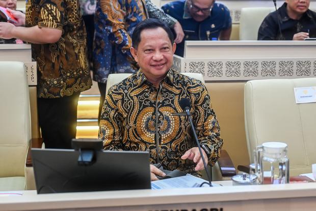 Raker Komisi II DPR dengan pemerintah