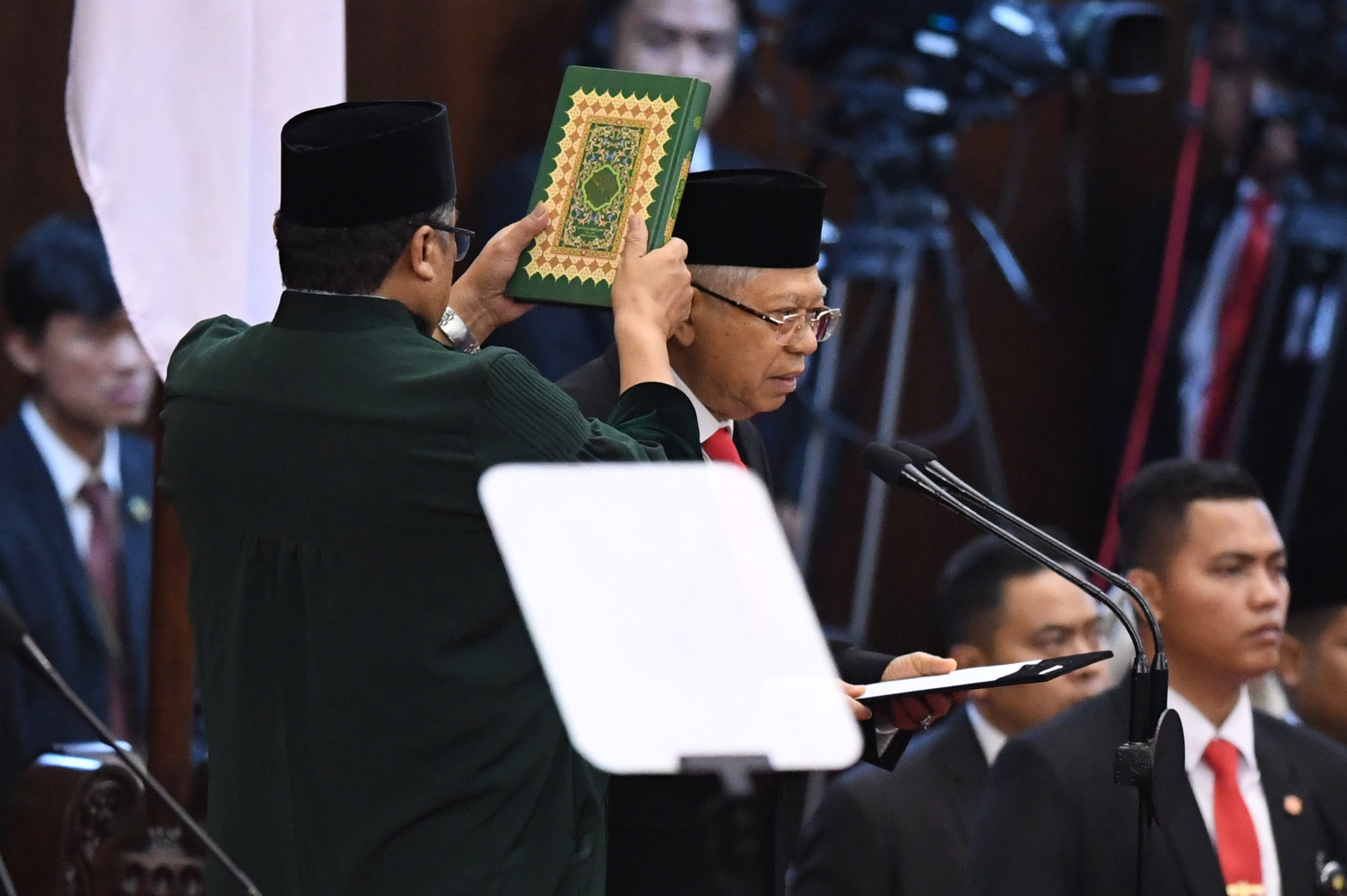 Foto: Sumpah Jokowi - Ma'ruf Pimpin Indonesia 2019 - 2024 - Foto Katadata.co.id