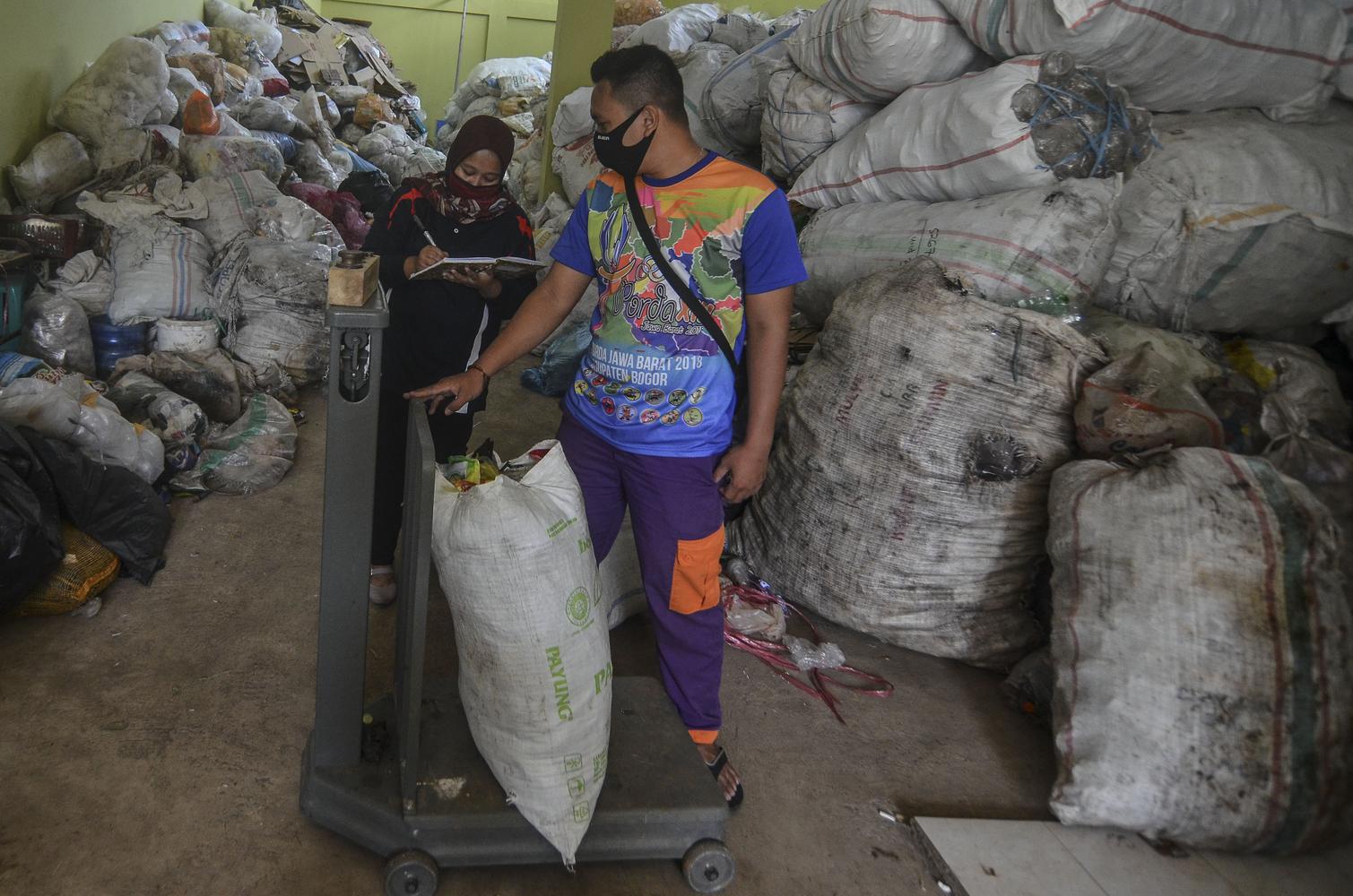 Lipsus Sampah Jakarta untuk Tulisan Ketiga (Bank Sampah)