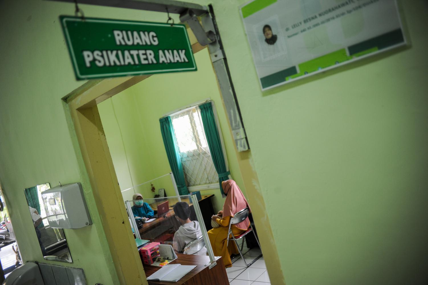 PASIEN ANAK DENGAN GANGGUAN KEJIWAAN