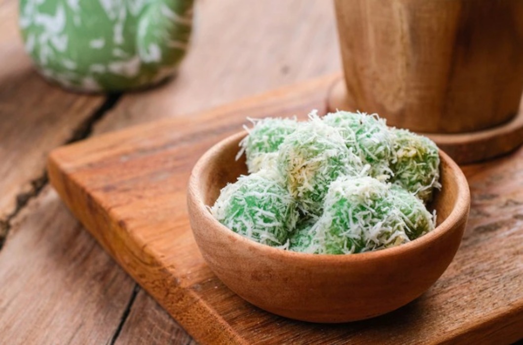 Ilustrasi Klepon, Jajanan Pasar