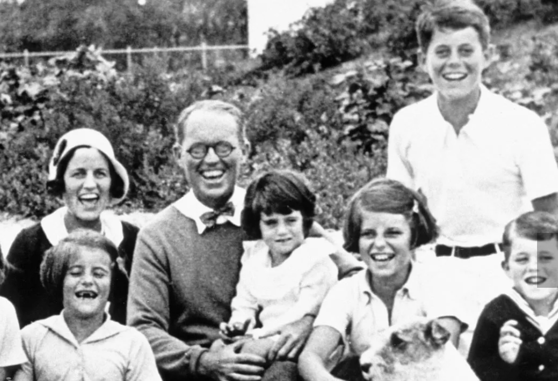 Contoh Dinasti Politik di Dunia