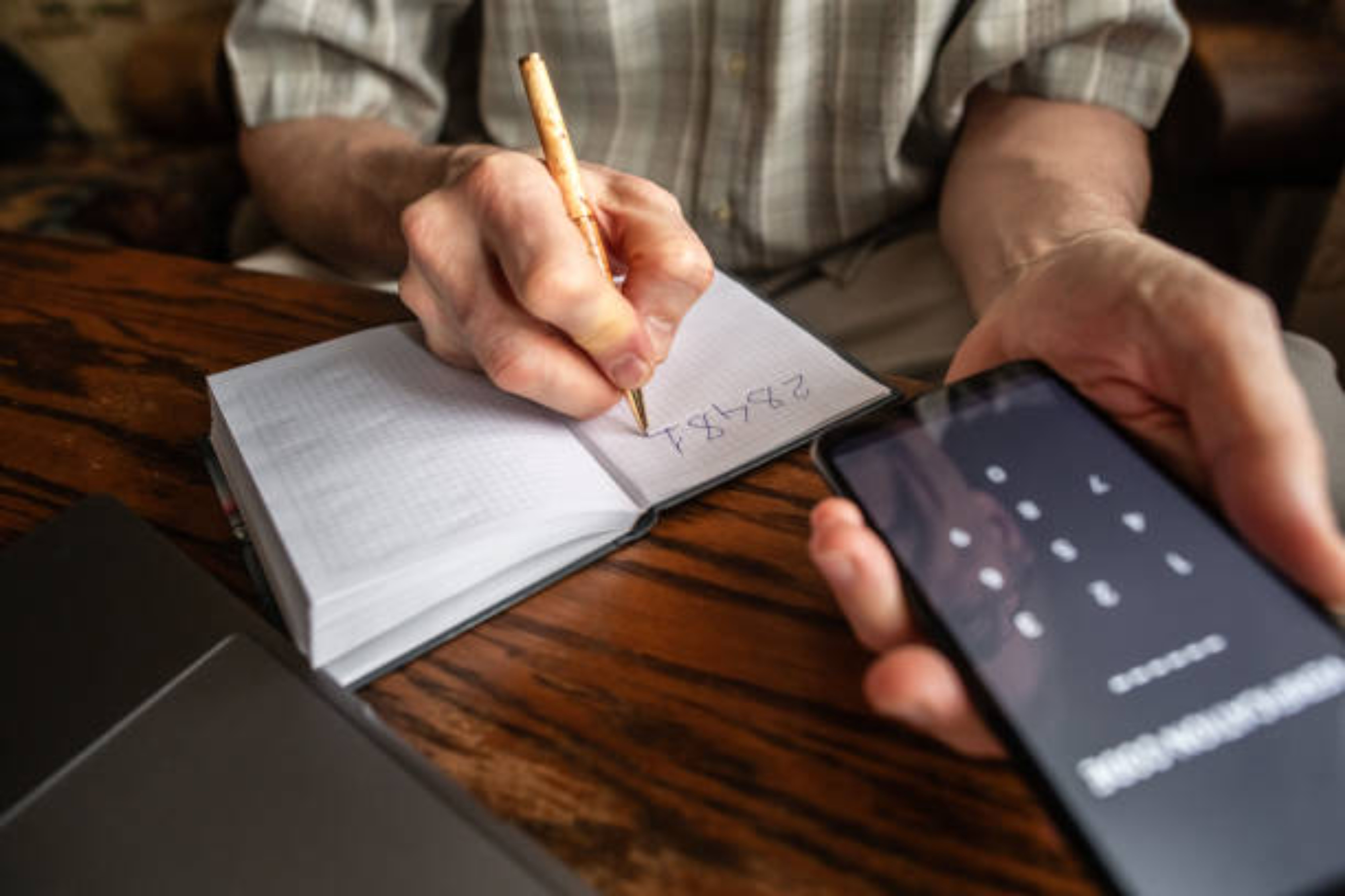 Cara Membuka HP yang Lupa Kata Sandi