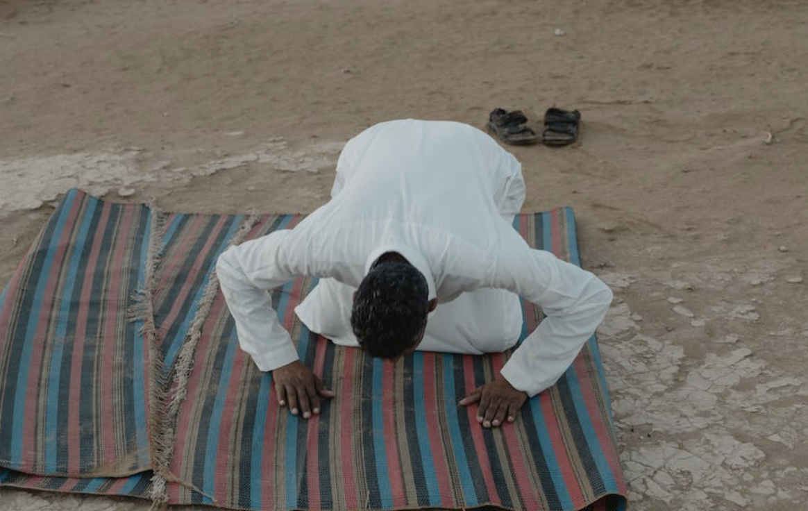 Doa Setelah Sujud Pertama