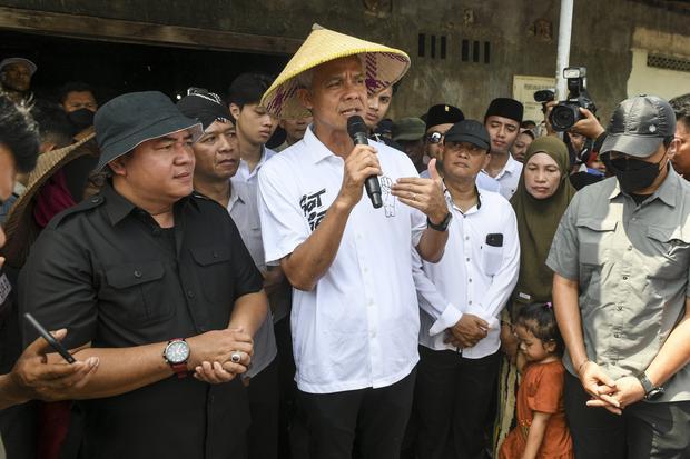 Program pemutihan utang petani