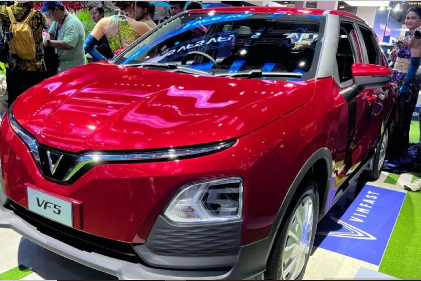 Mobil listrik VinFast