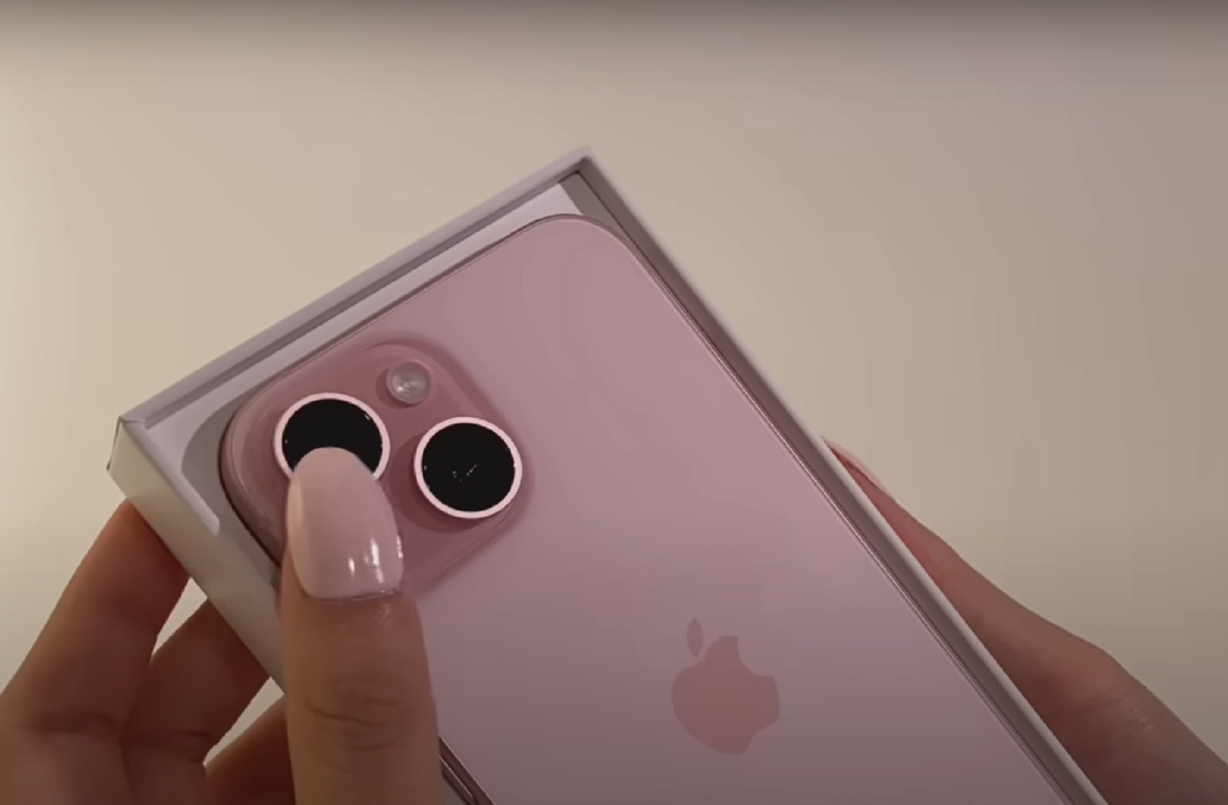 iPhone 15