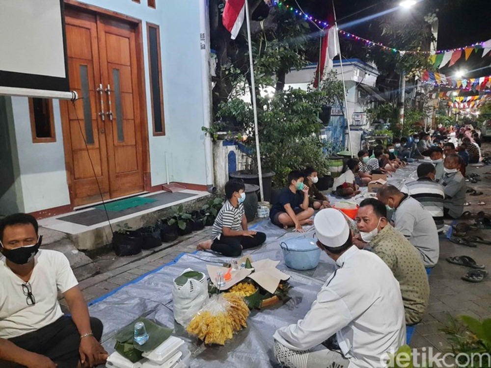 Teks Doa Malam Tirakatan 17 Agustus 2024 
