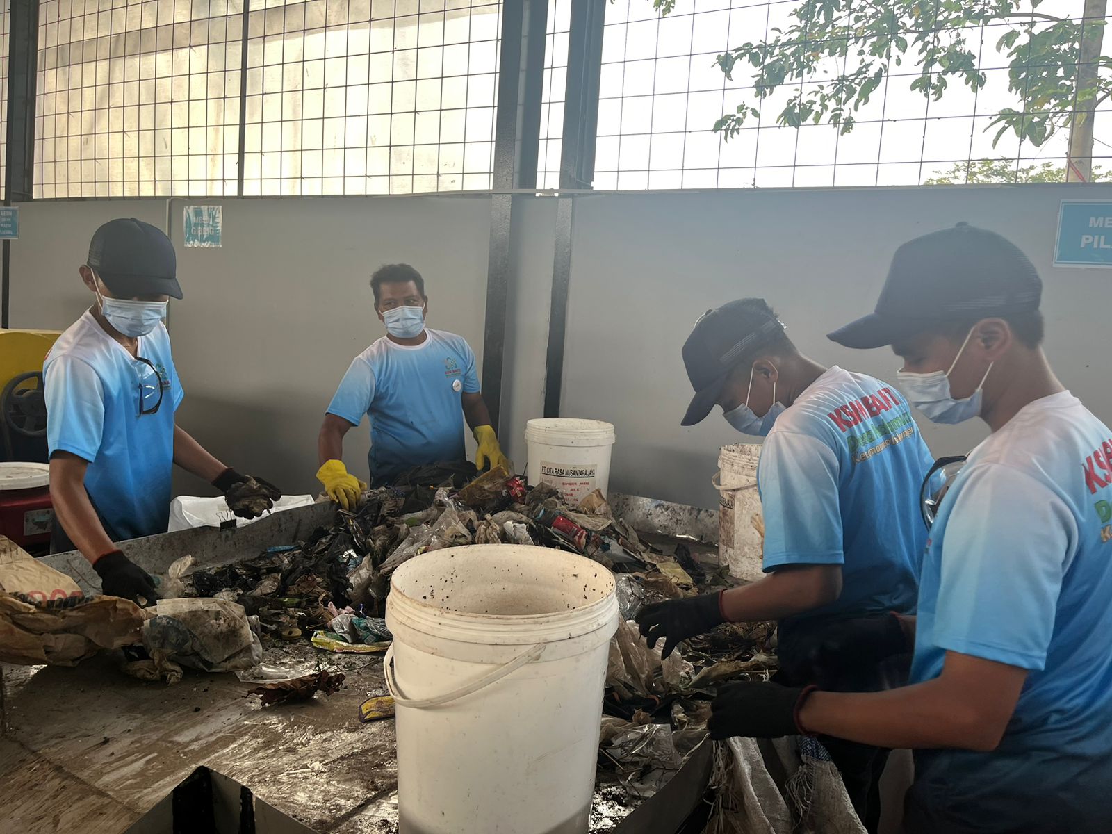 Pengelolaan limbah di DAS Citarum