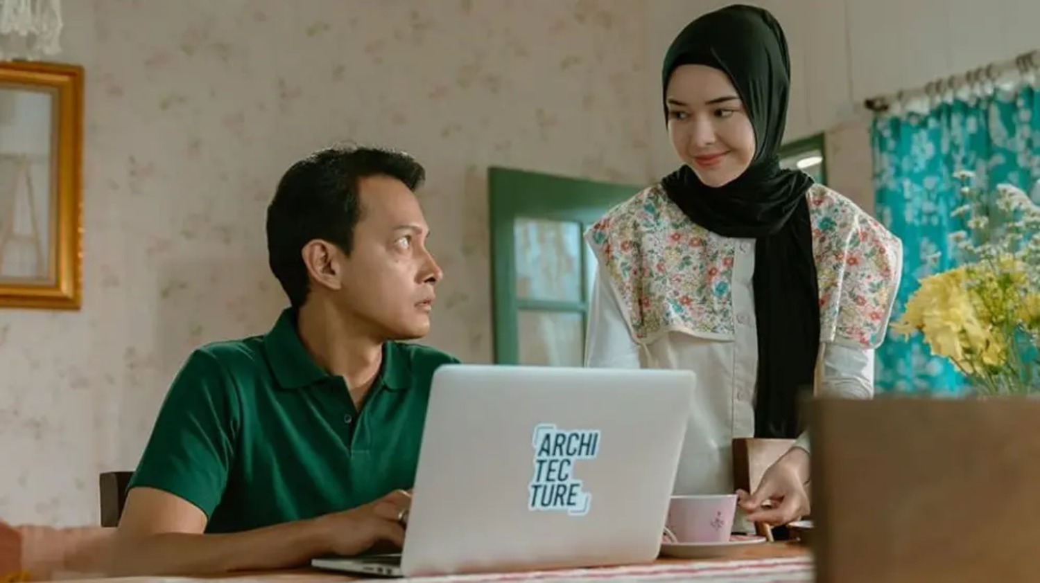 Sinopsis Film 1 Imam 2 Makmum