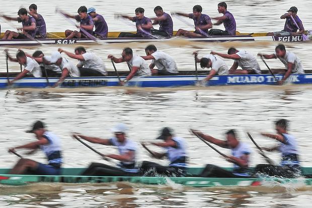 Pacu jalur perahu tradisional di Jambi