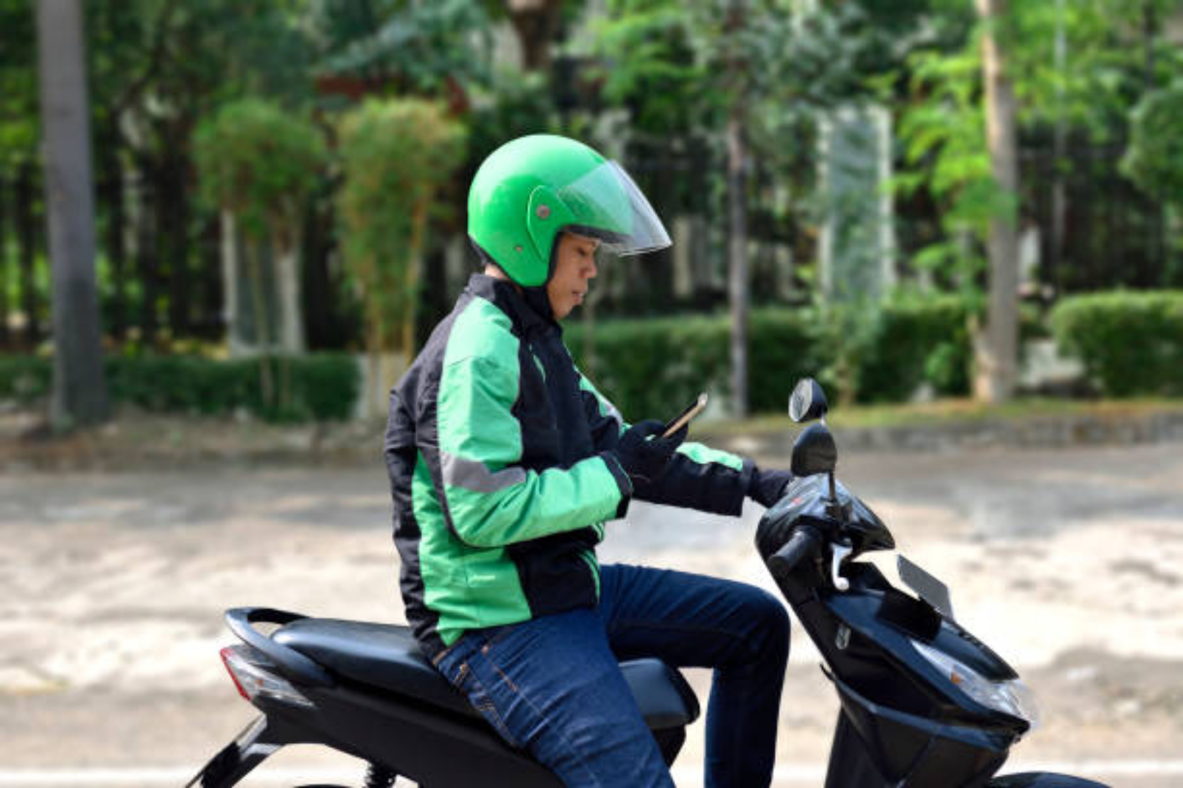 Gojek Dapat THR 2025