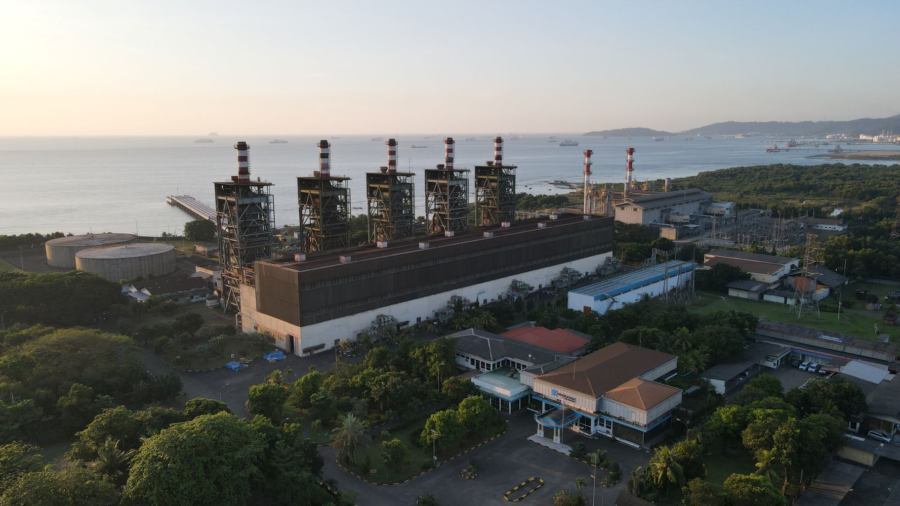 PT Chandra Daya Investasi Tbk (CDIA)