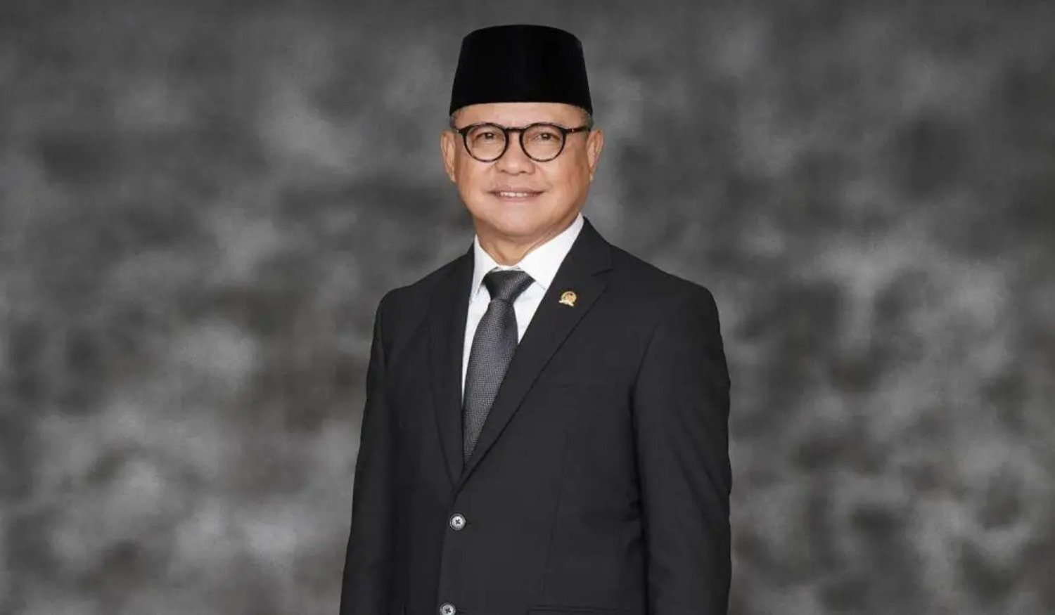 Profil Mukhtaruddin