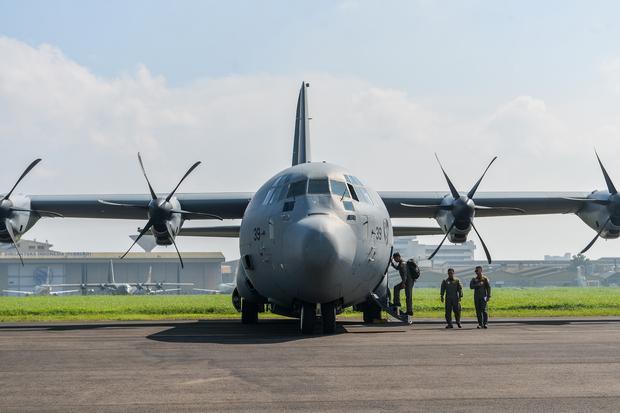 Persiapan HUT ke-80 TNI di Bandara Husein Sastranegara