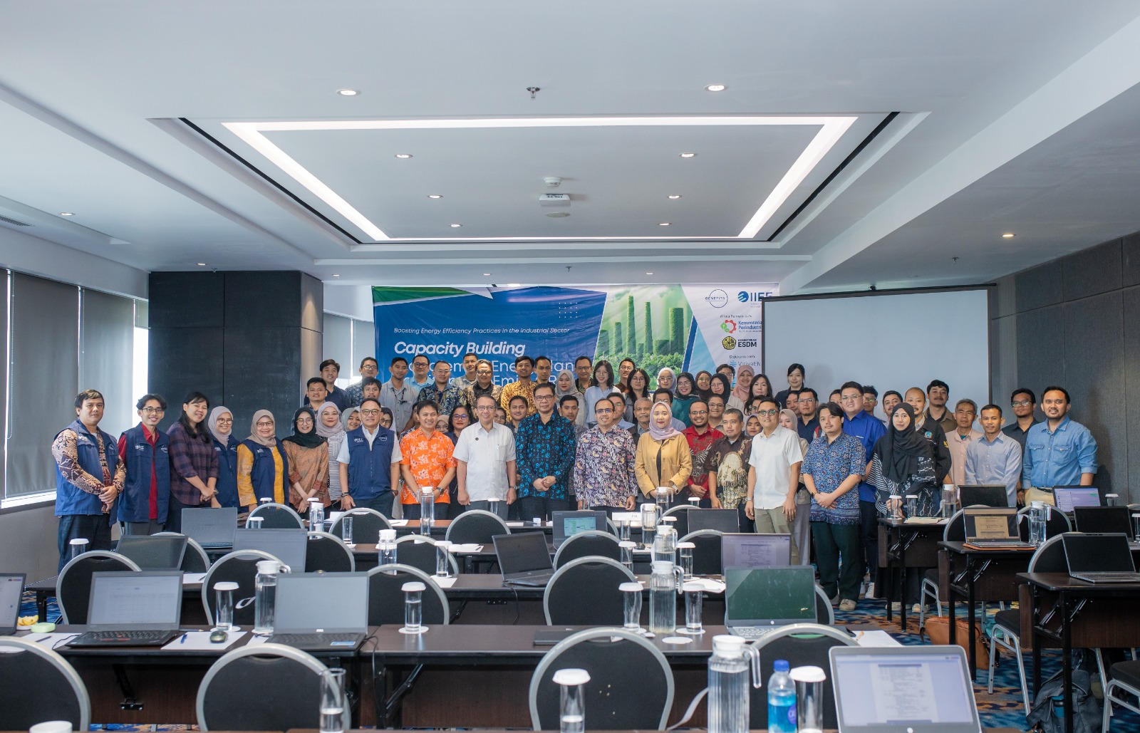 Capacity Building Manajemen Energi dan Perhitungan Emisi GRK