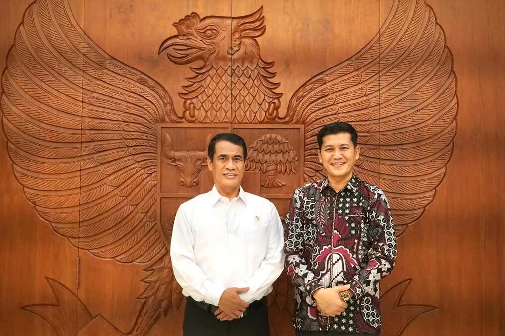 profil Mirwan MS Bupati Aceh Selatan